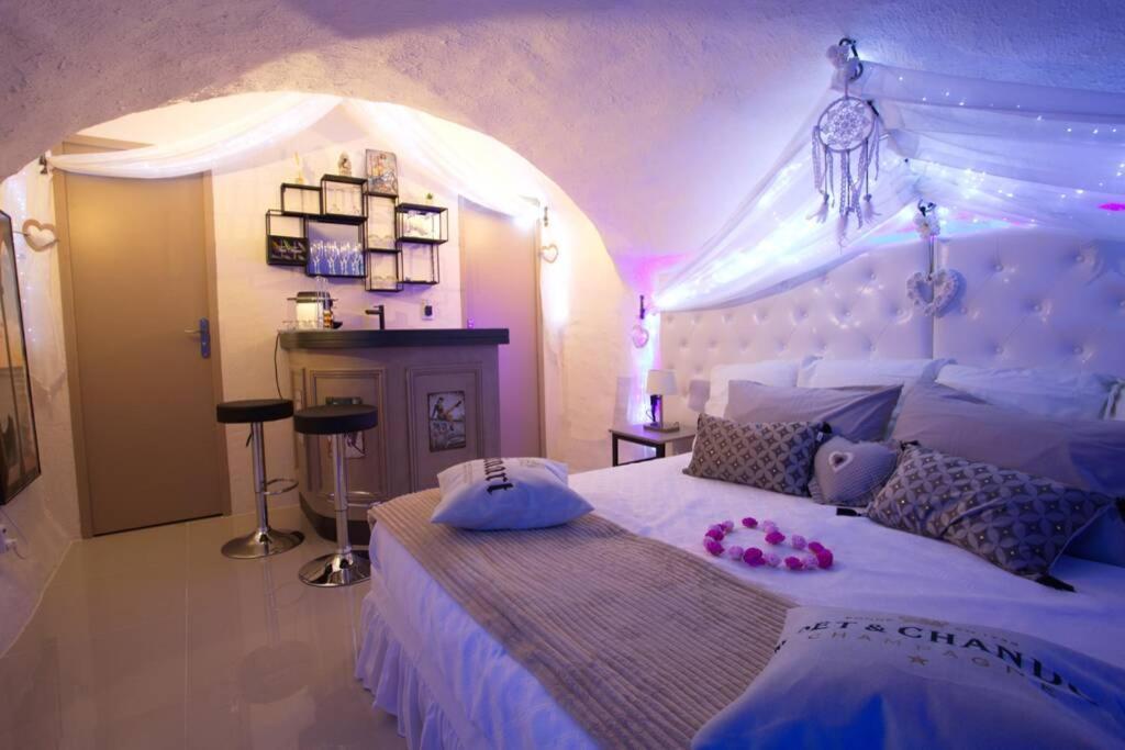 Les Secrets D'Alcove, Nuits Romantiques Avec Spa Aix-en-Provence Buitenkant foto