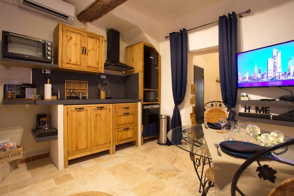 Les Secrets D'Alcove, Nuits Romantiques Avec Spa Aix-en-Provence Buitenkant foto